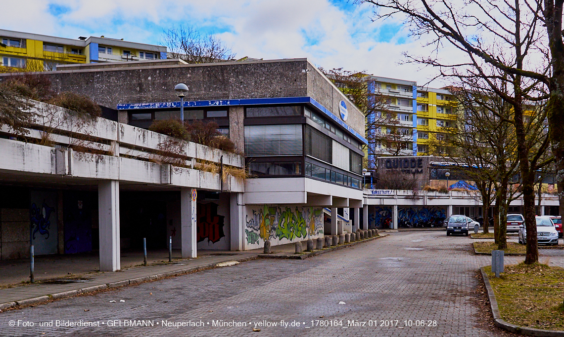 01.03.2017 - die Abrissbaustelle Quiddezentrum in Neuperlach